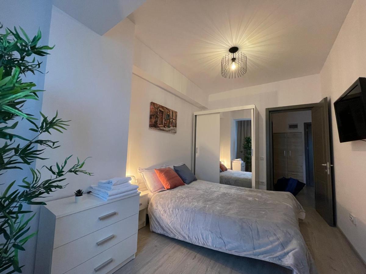 Apartment Near Palas Mall Iasi Exterior photo